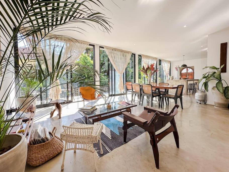 Villa Amorim - Art Residency *